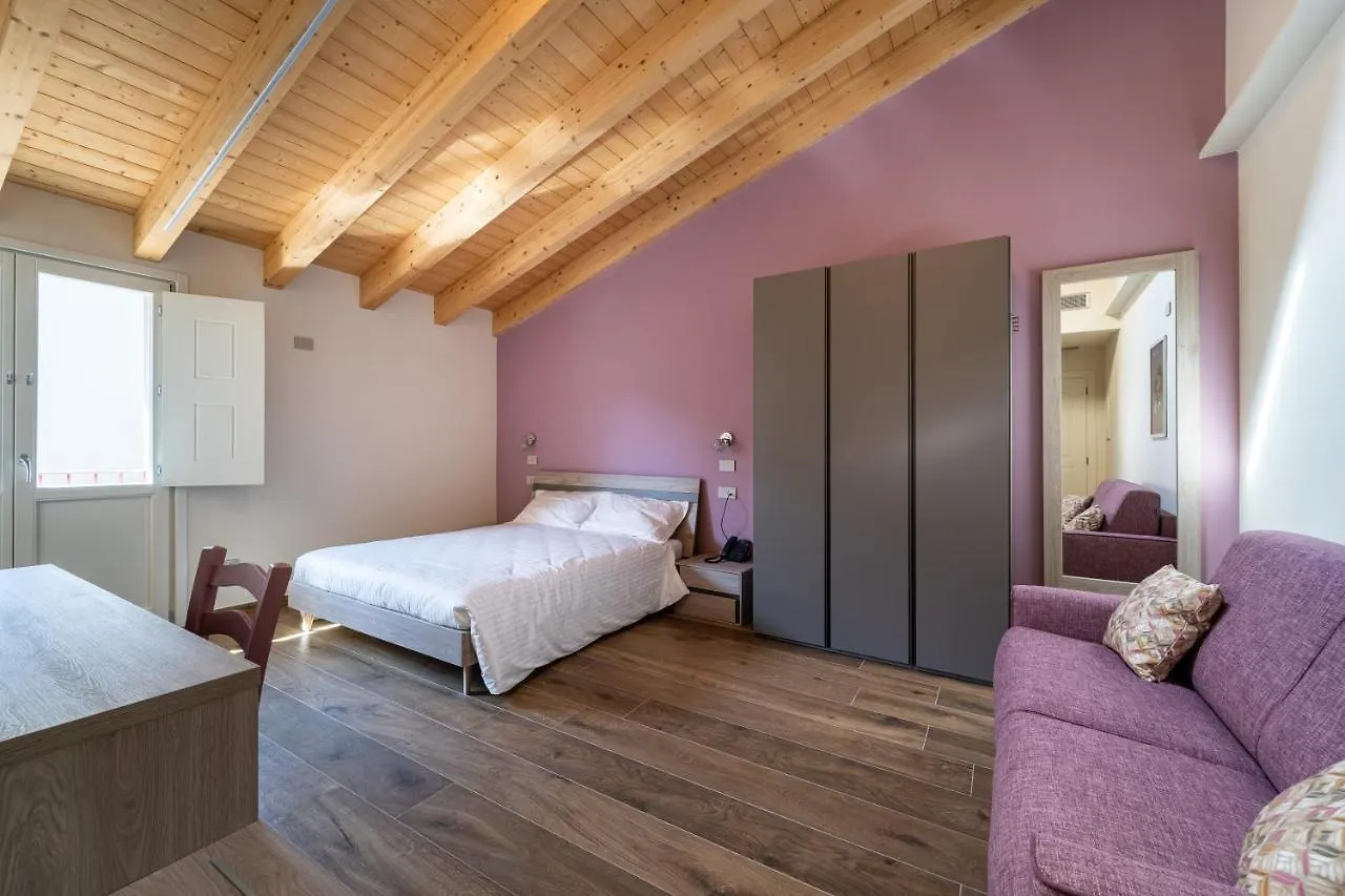Villa Veronesi San Martino della Battaglia Inn